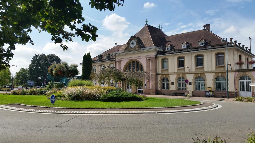 سا لووي Studios Near Basel Airport الغرفة الصورة